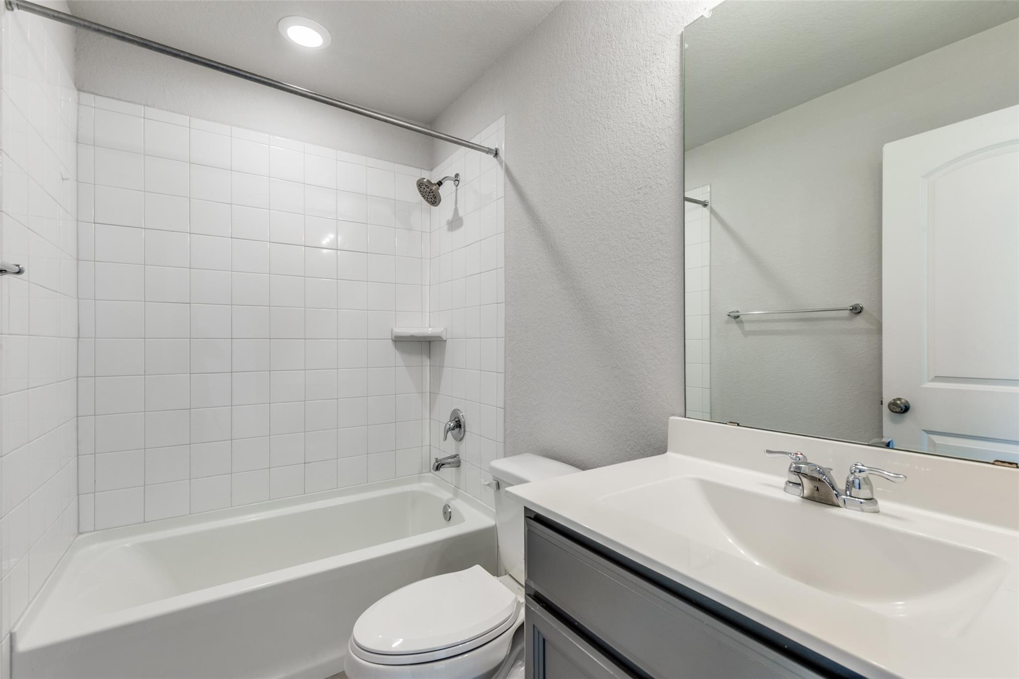 12912 Cerro Castellan Trce, Manor, TX 78653