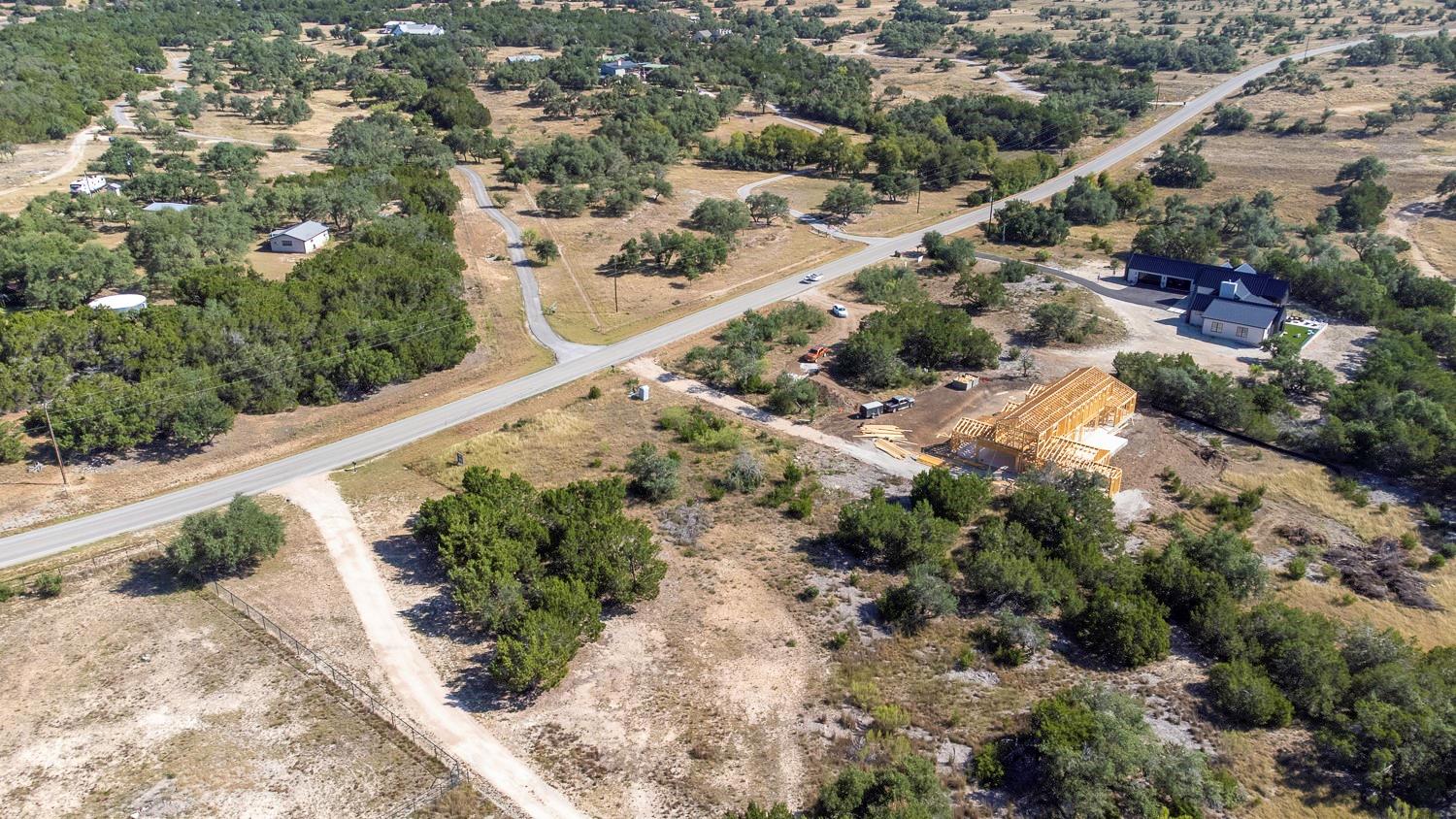2251 W Fitzhugh Rd, Dripping Springs, TX 78620