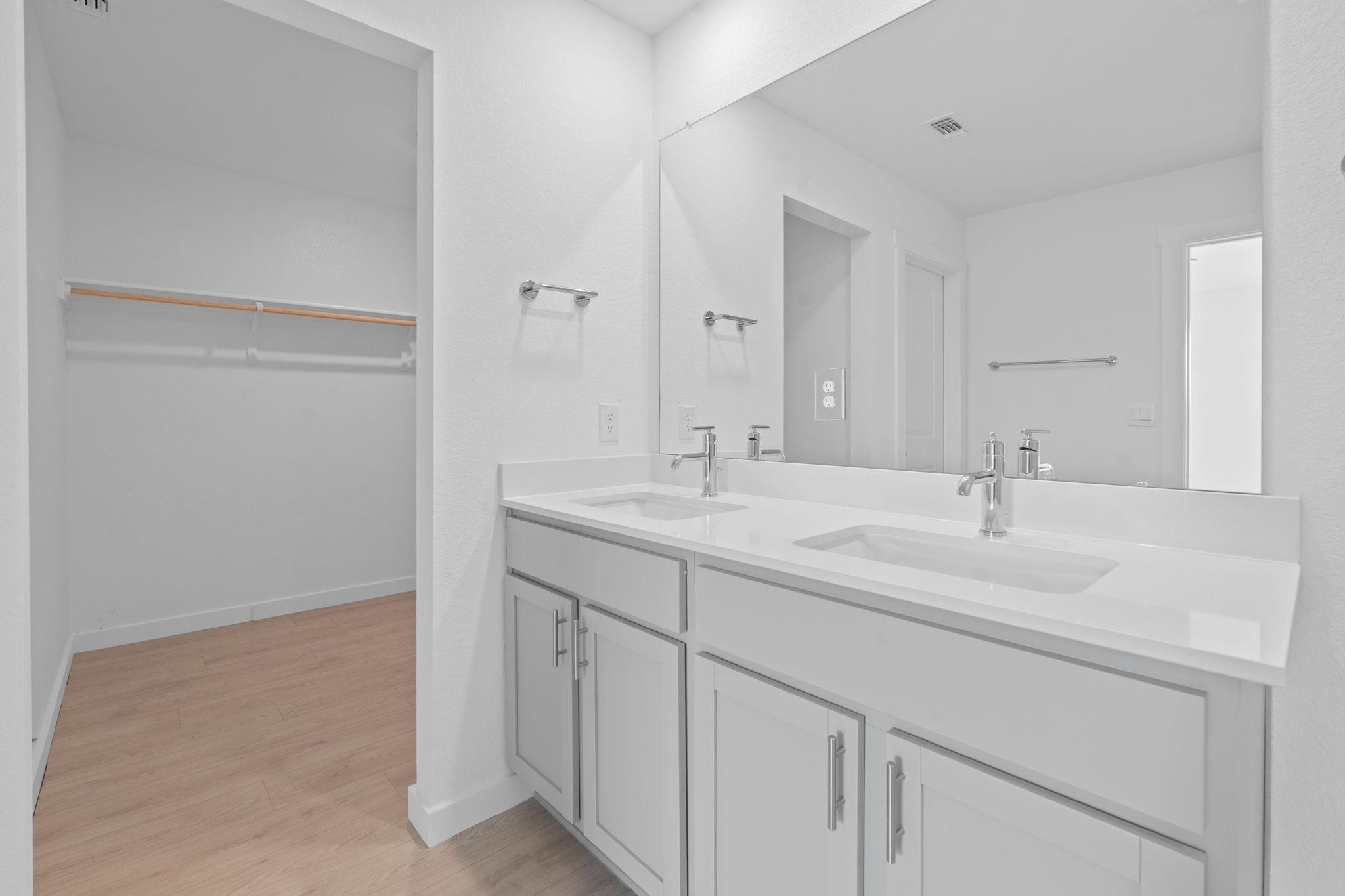 9704 Oxbow Strap Dr, Austin, TX 78653