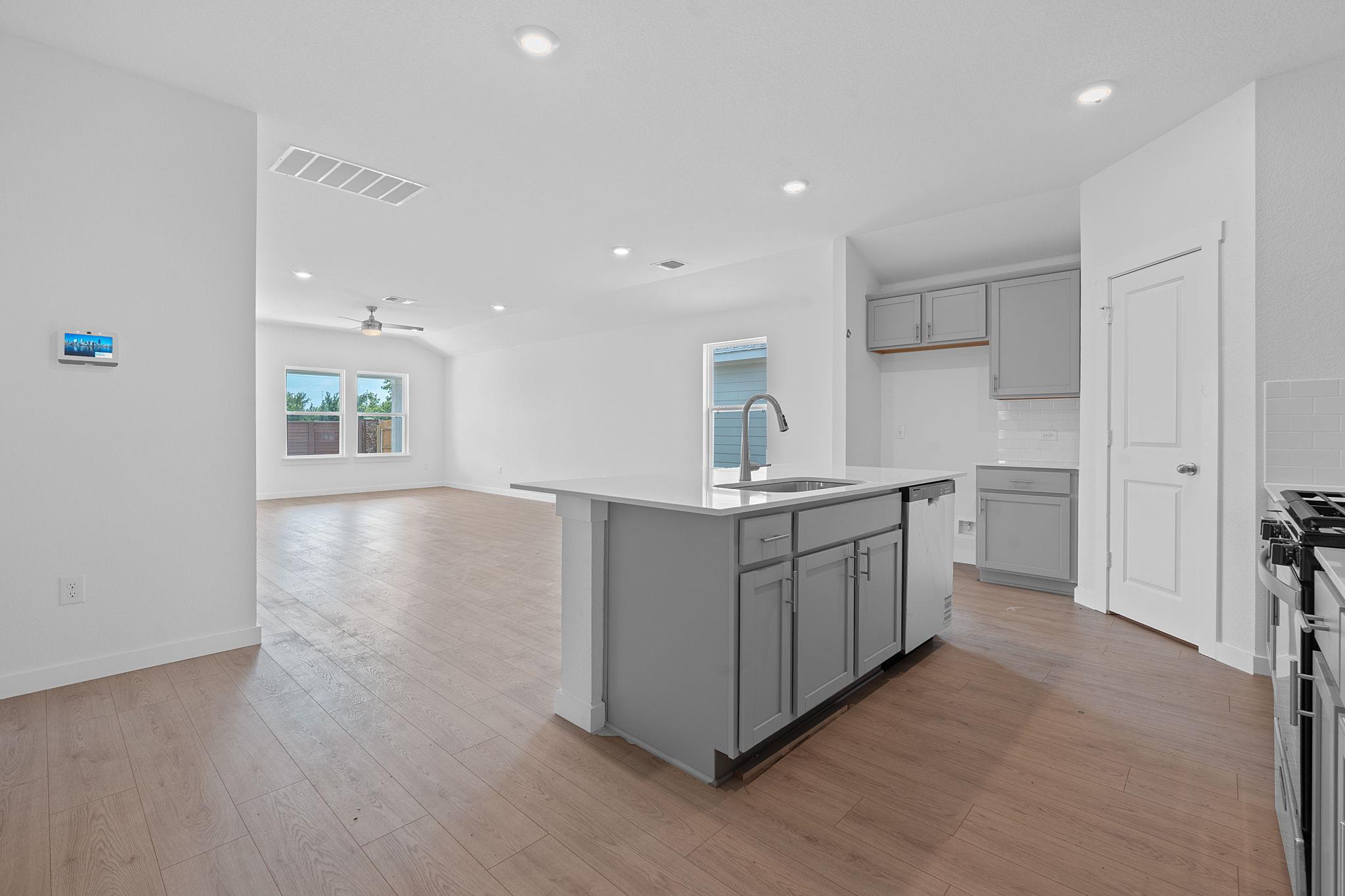 9704 Oxbow Strap Dr, Austin, TX 78653