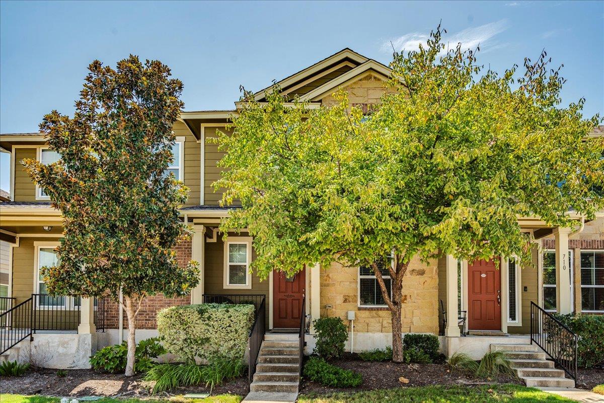 712 Lost Pines Ln, Cedar Park, TX 78613