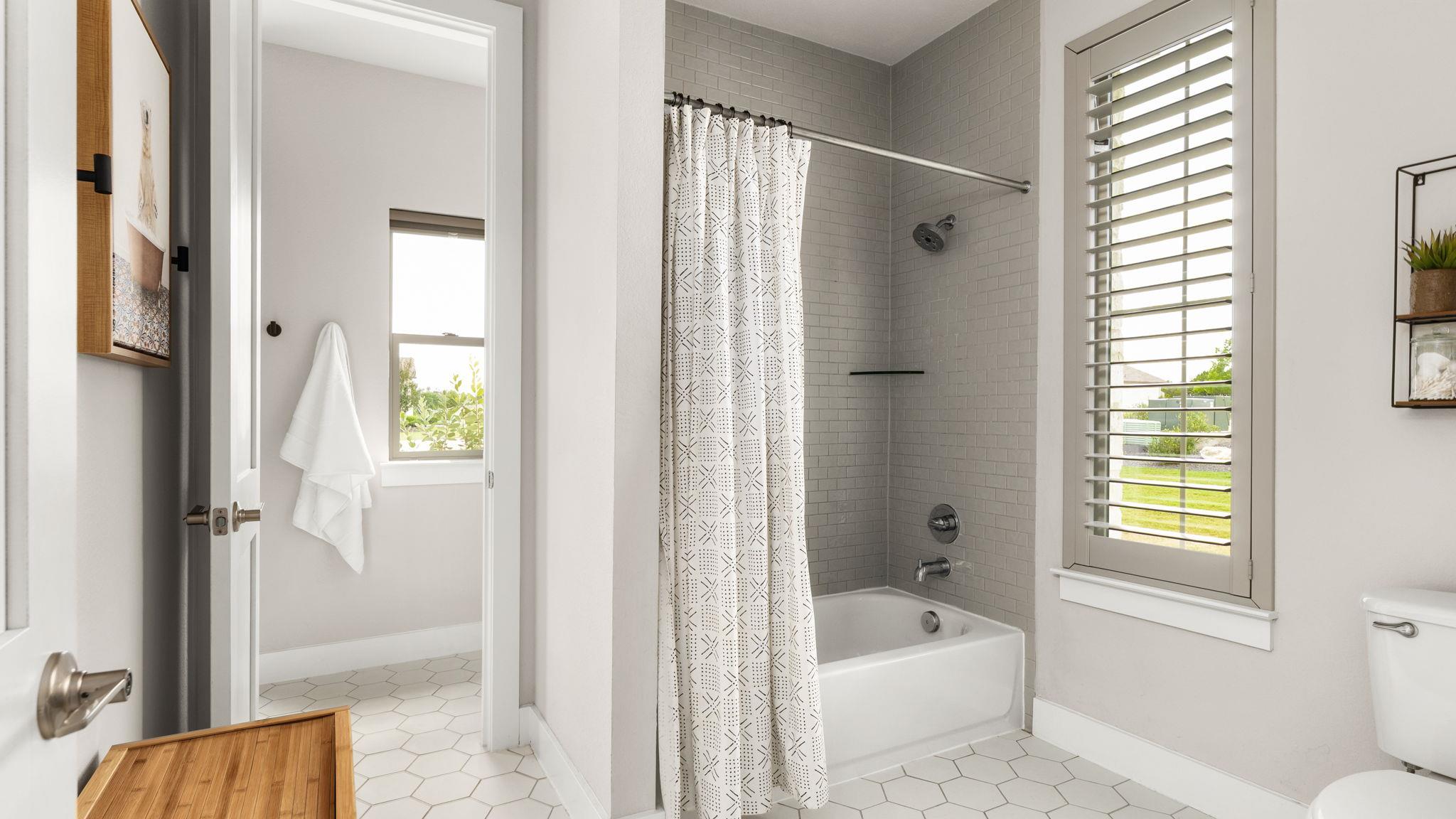 1494 Bunker Ranch Blvd, Dripping Springs, TX 78620