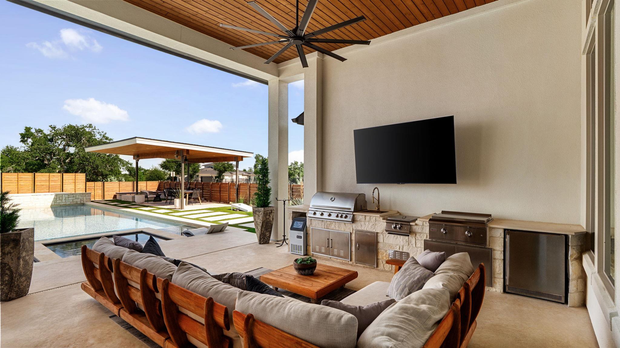 1494 Bunker Ranch Blvd, Dripping Springs, TX 78620