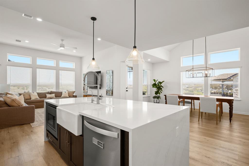 16718 Lilo Dr, Austin, TX 78738