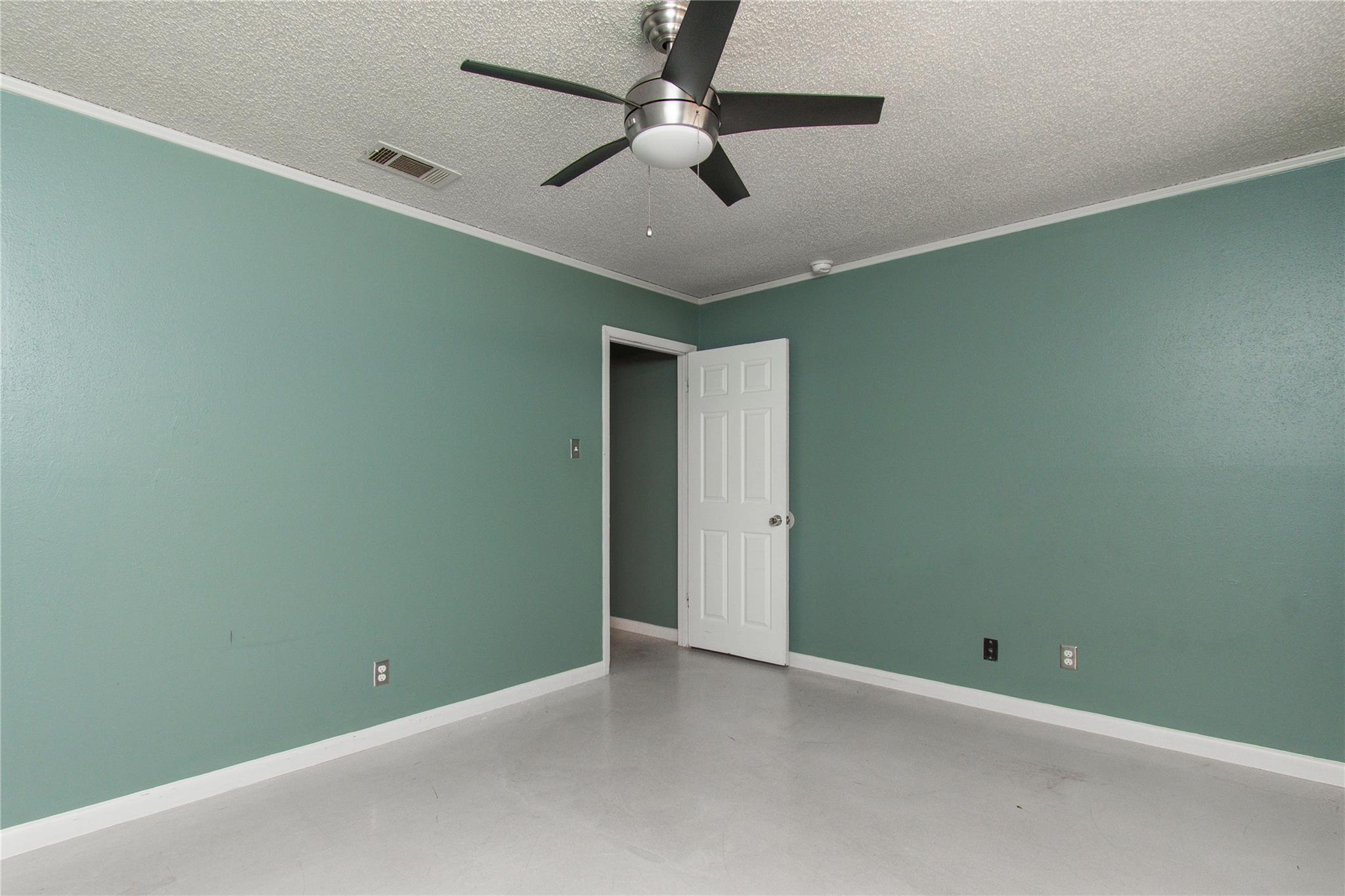 2524 Berkett Dr, Austin, TX 78745