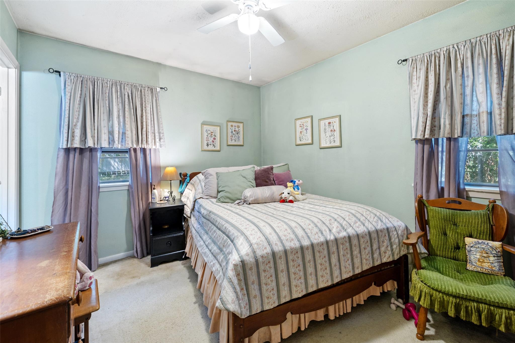 2803 Crestview St, Taylor, TX 76574