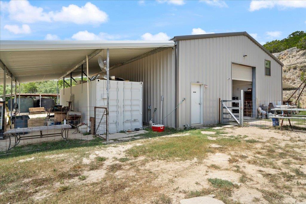 10500 Tarantula Ct, Leander, TX 78641