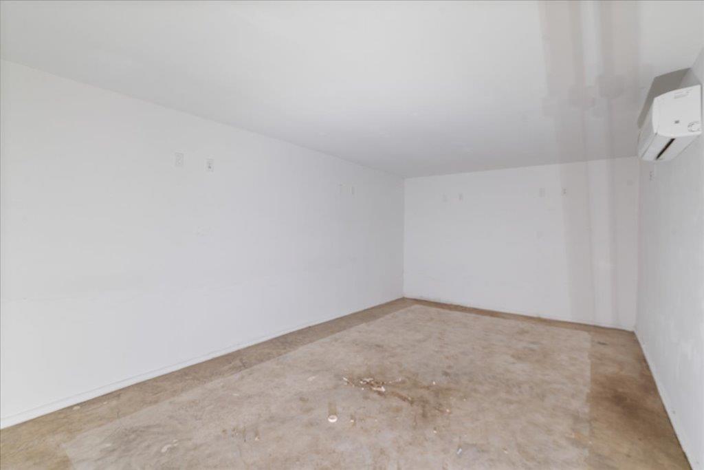 10500 Tarantula Ct, Leander, TX 78641