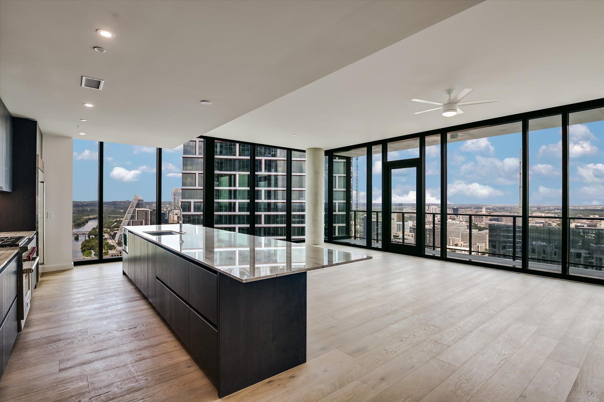 610 Davis St # 4404, Austin, TX 78701