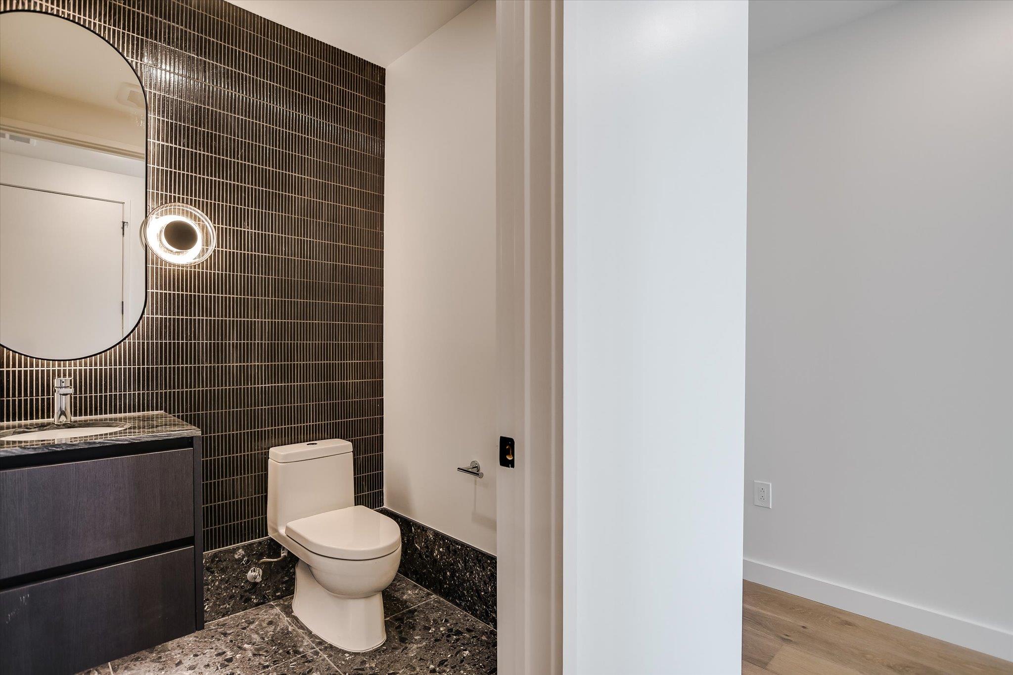 610 Davis St # 4404, Austin, TX 78701