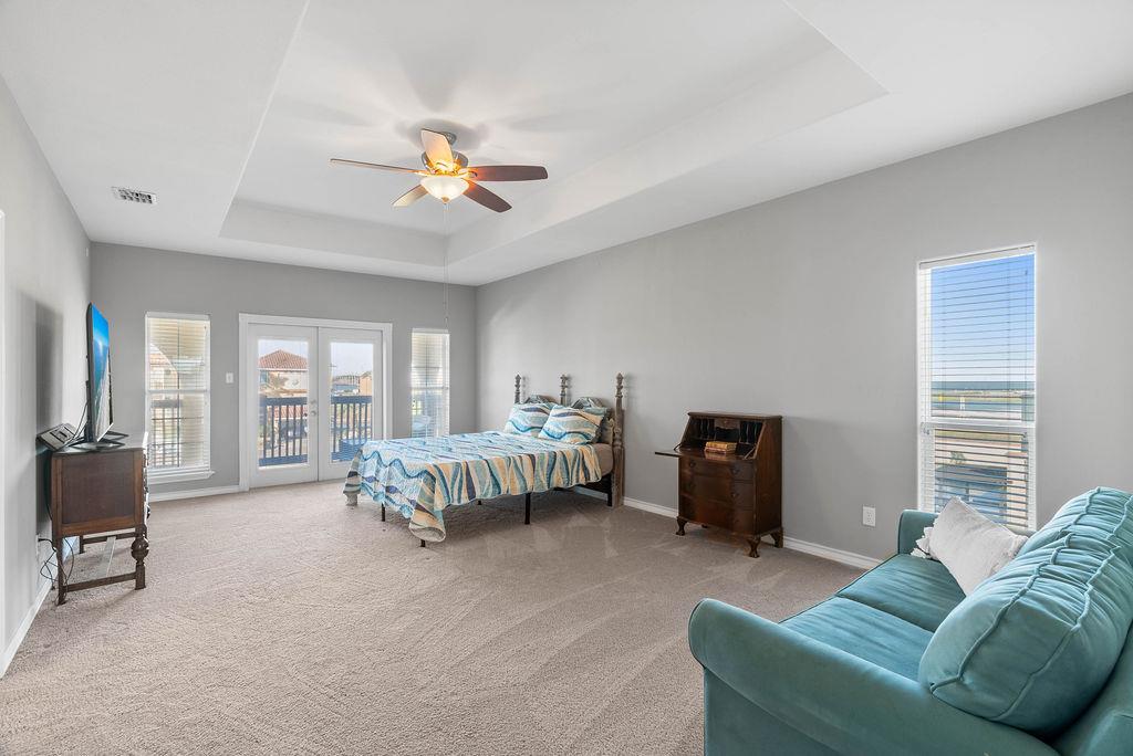 718 Crown Hbr, Corpus Christi, TX 78402