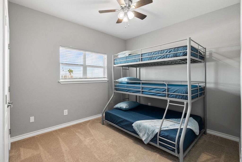 718 Crown Hbr, Corpus Christi, TX 78402