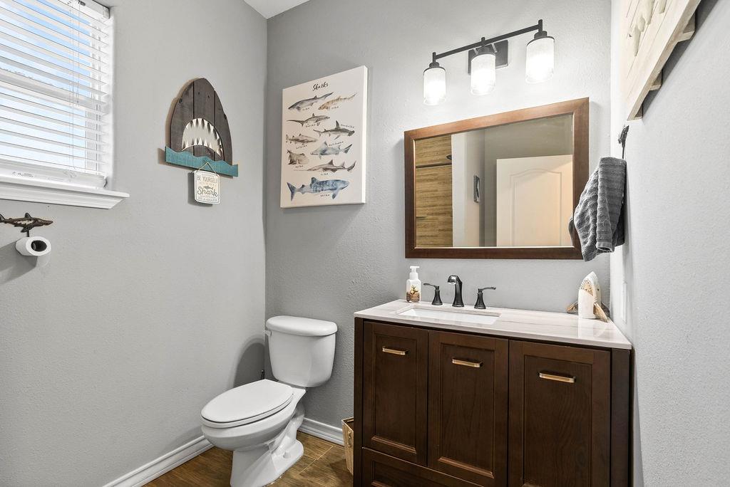 718 Crown Hbr, Corpus Christi, TX 78402