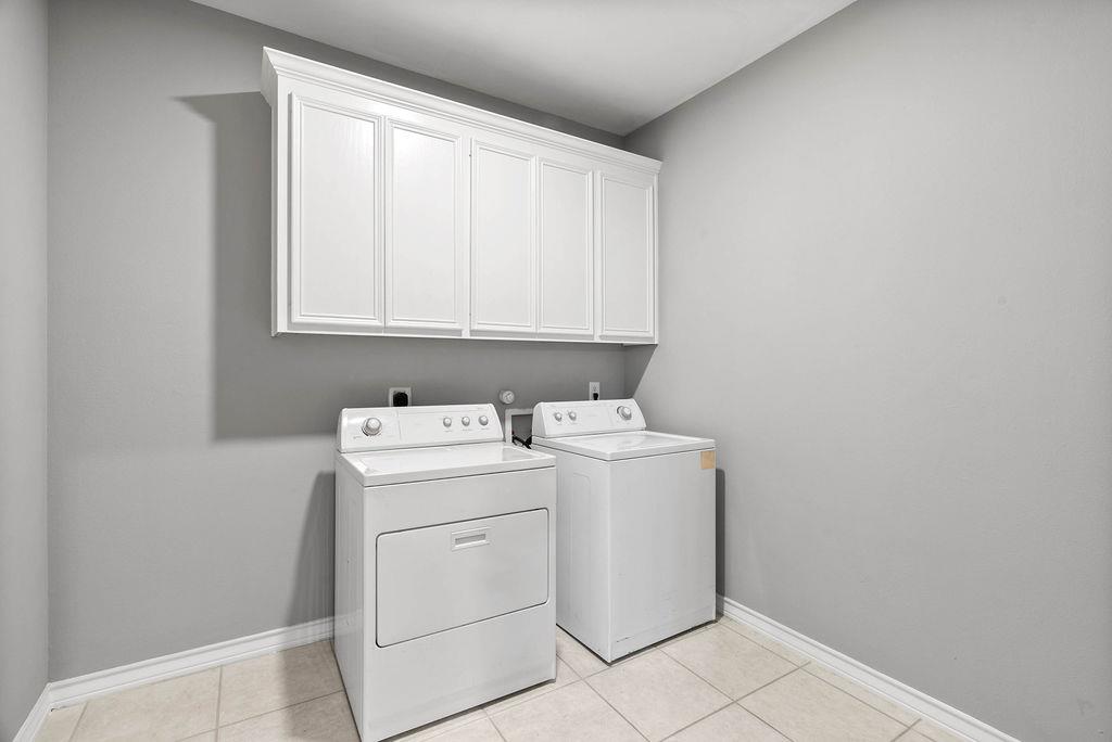 718 Crown Hbr, Corpus Christi, TX 78402