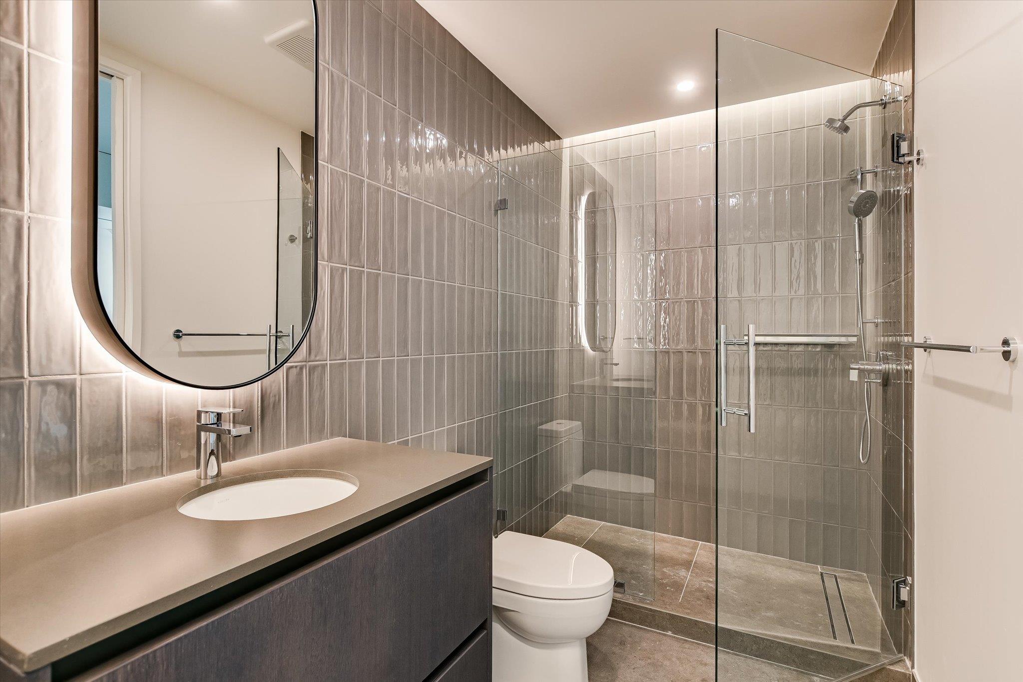 610 Davis St # 3801, Austin, TX 78701