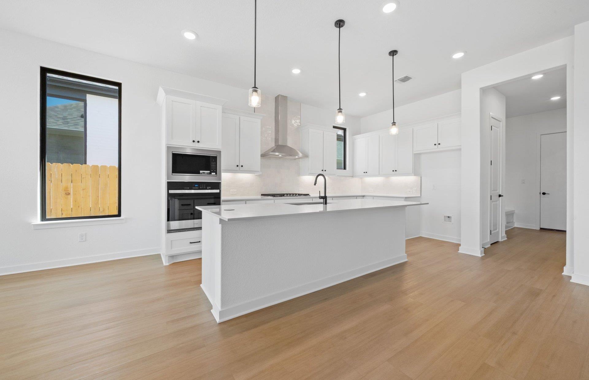 390 Muddy Creek Way, Kyle, TX 78640