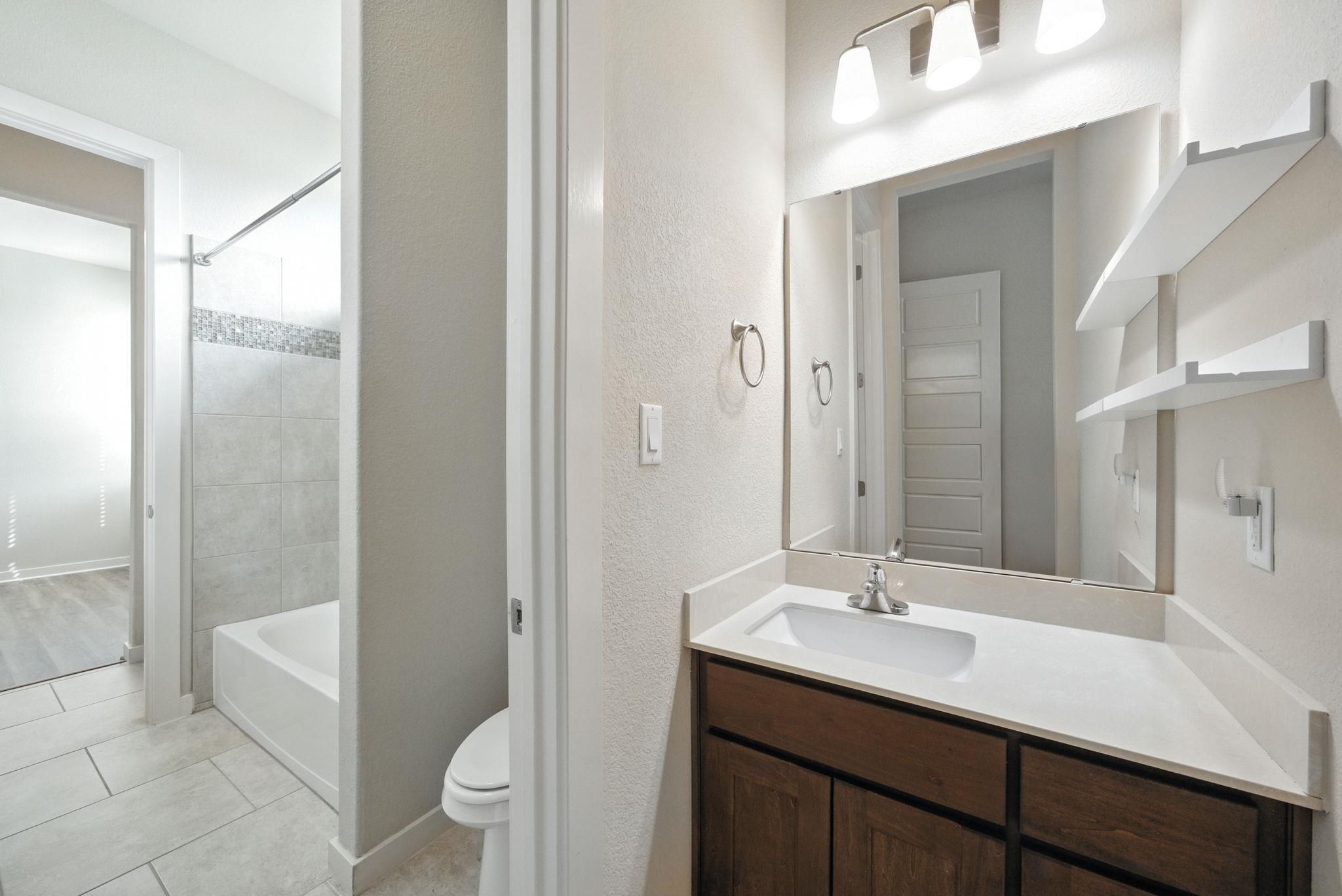 437 Pienza Dr, Georgetown, TX 78628