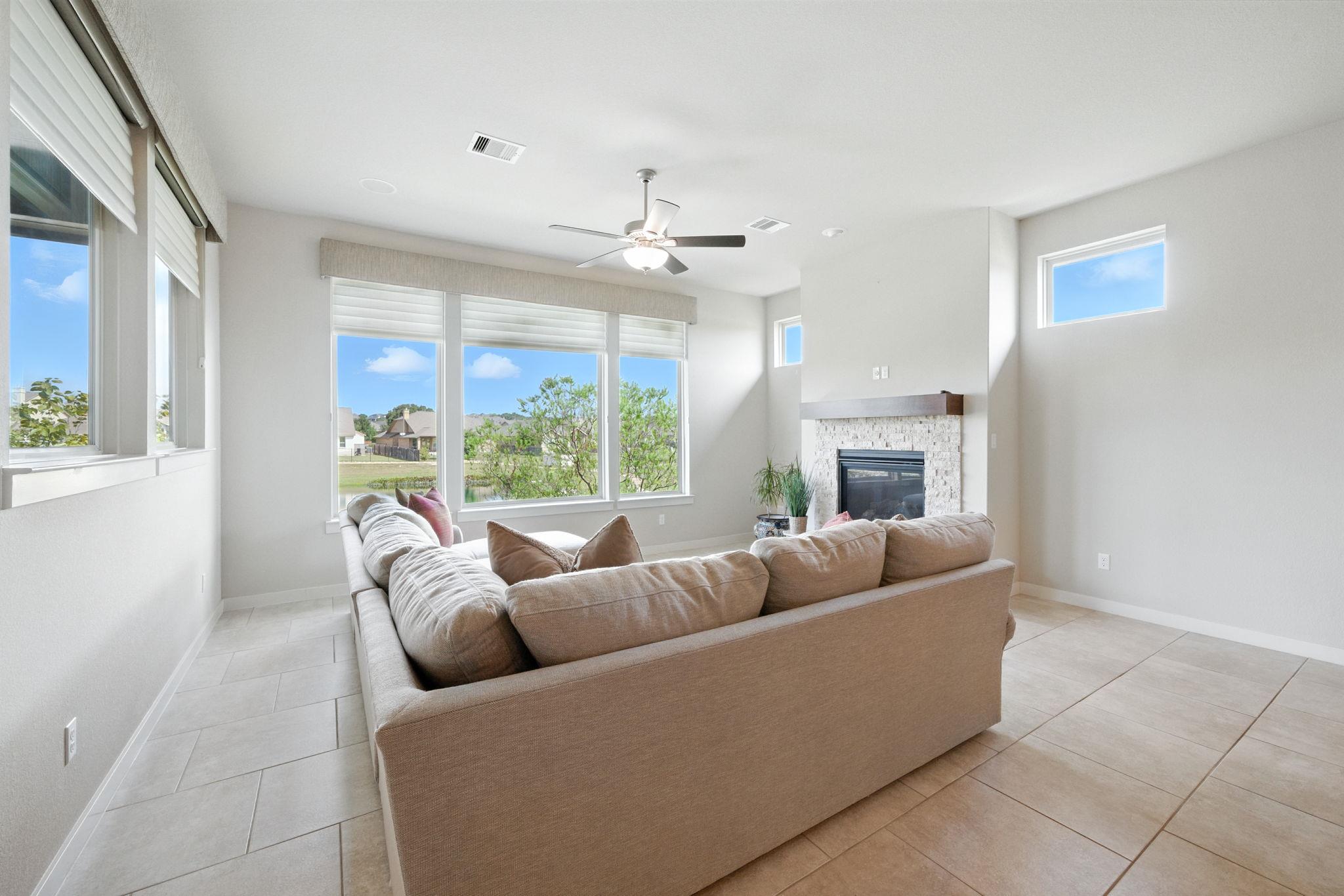 437 Pienza Dr, Georgetown, TX 78628