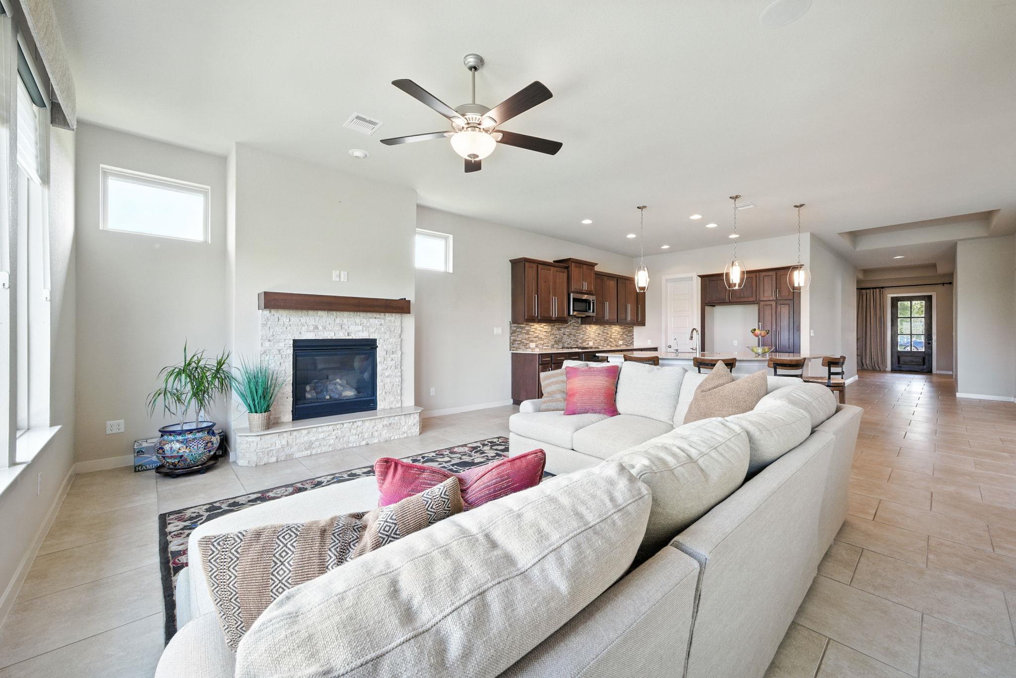 437 Pienza Dr, Georgetown, TX 78628