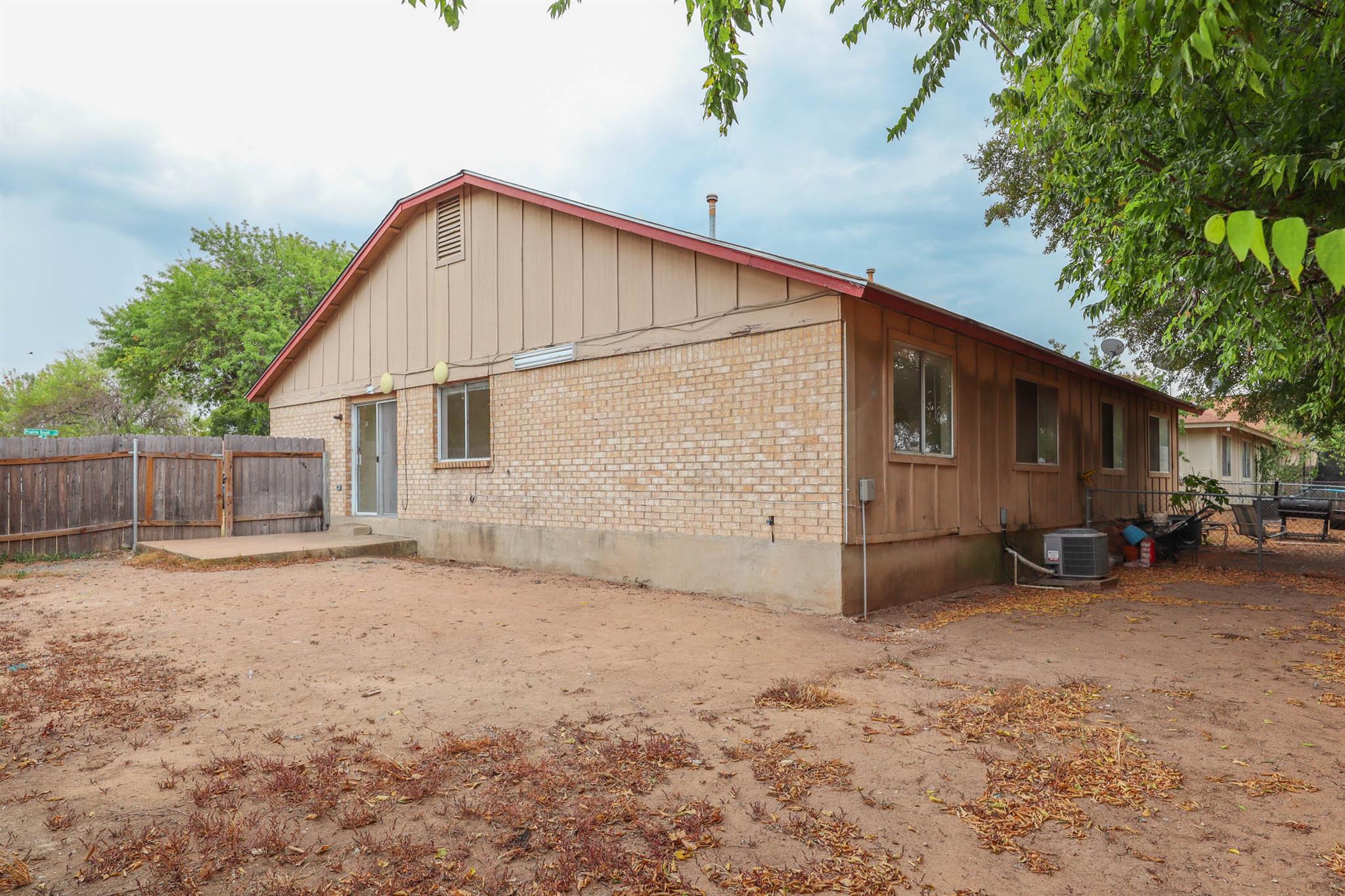 1915 Prairie Knoll Ct # B, Austin, TX 78758