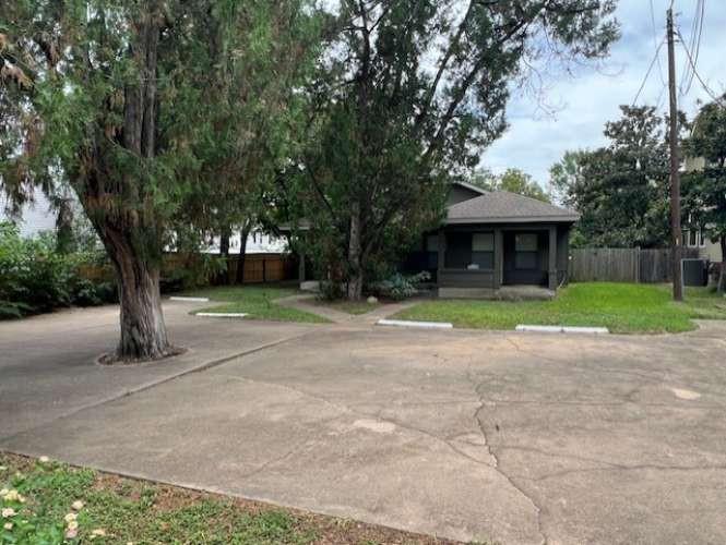 1809 Ford St, Austin, TX 78704