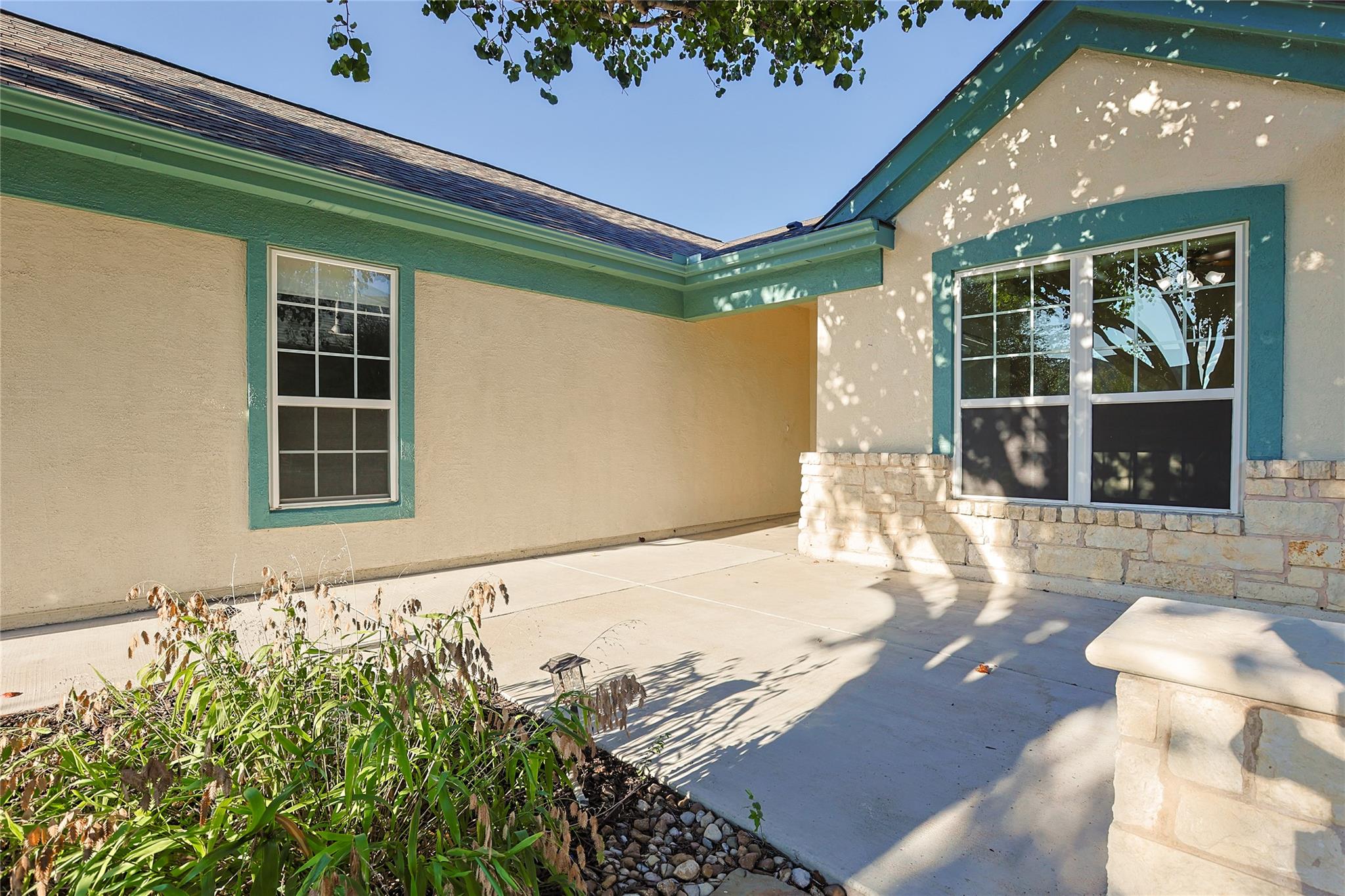 306 Cobalt Cv, Georgetown, TX 78633