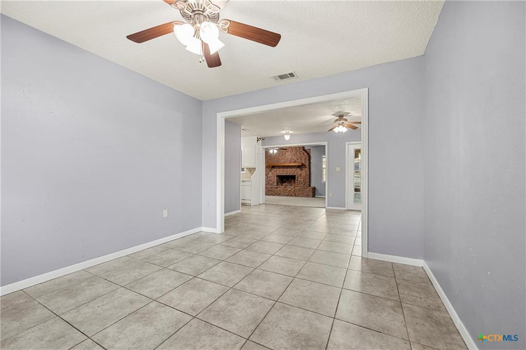 705 Kate St, Copperas Cove, TX 76522