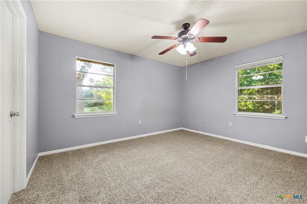 705 Kate St, Copperas Cove, TX 76522