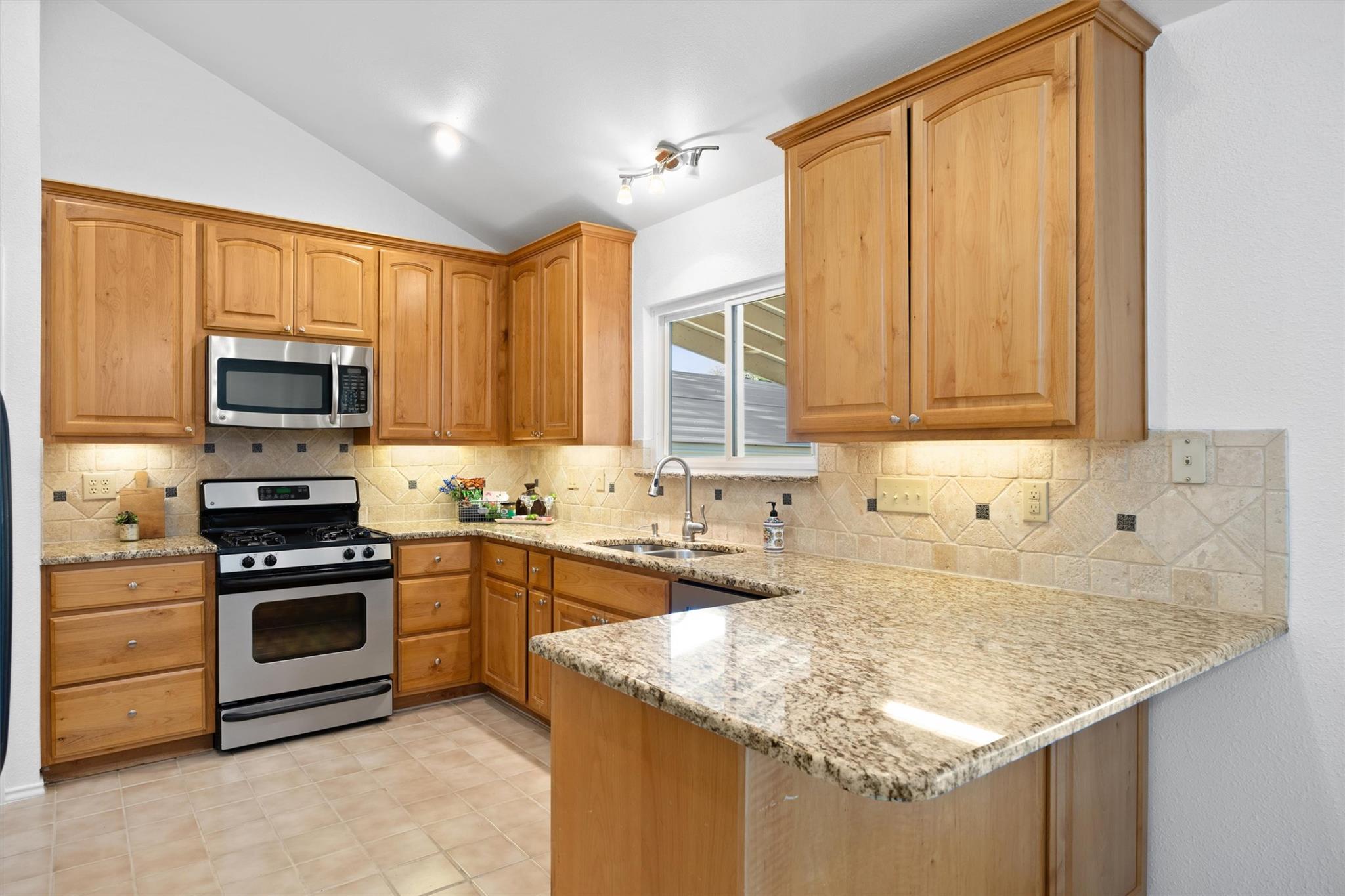 13117 New Boston Bnd, Austin, TX 78729