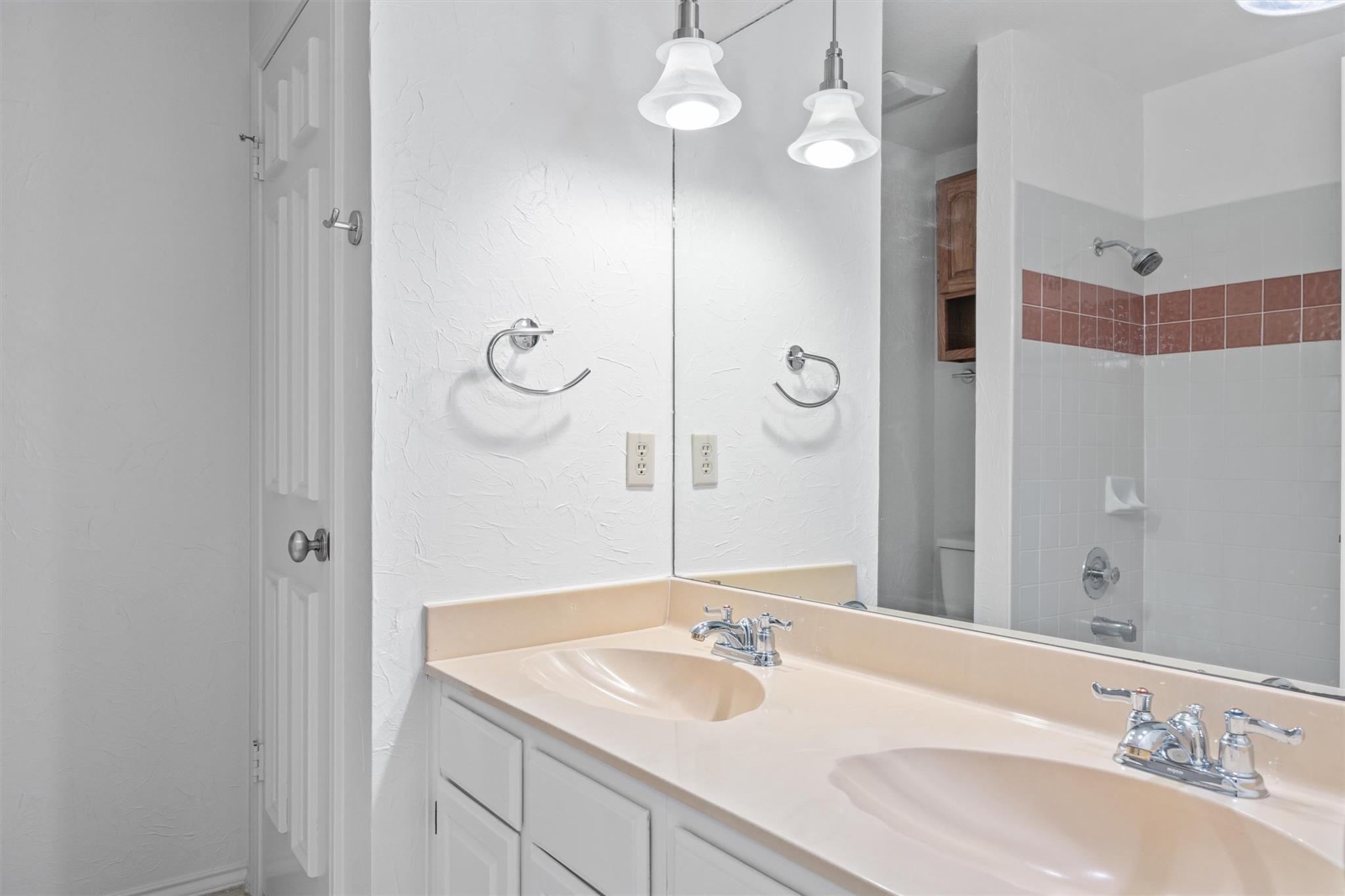 13117 New Boston Bnd, Austin, TX 78729