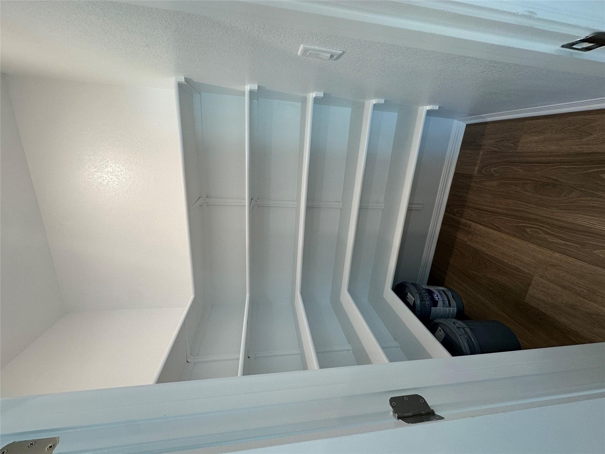 372 Glocken Ln, Kyle, TX 78640