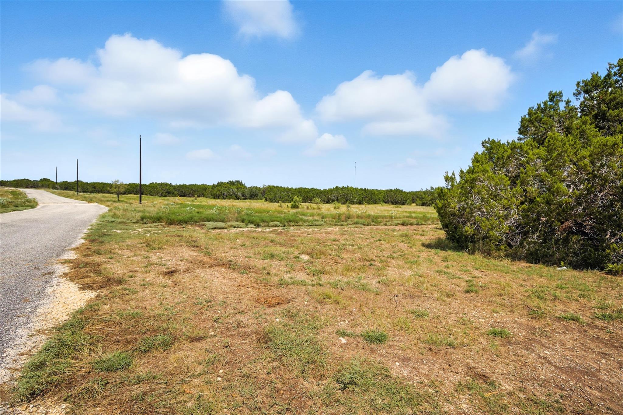 186 Becky Ln, Bertram, TX 78605