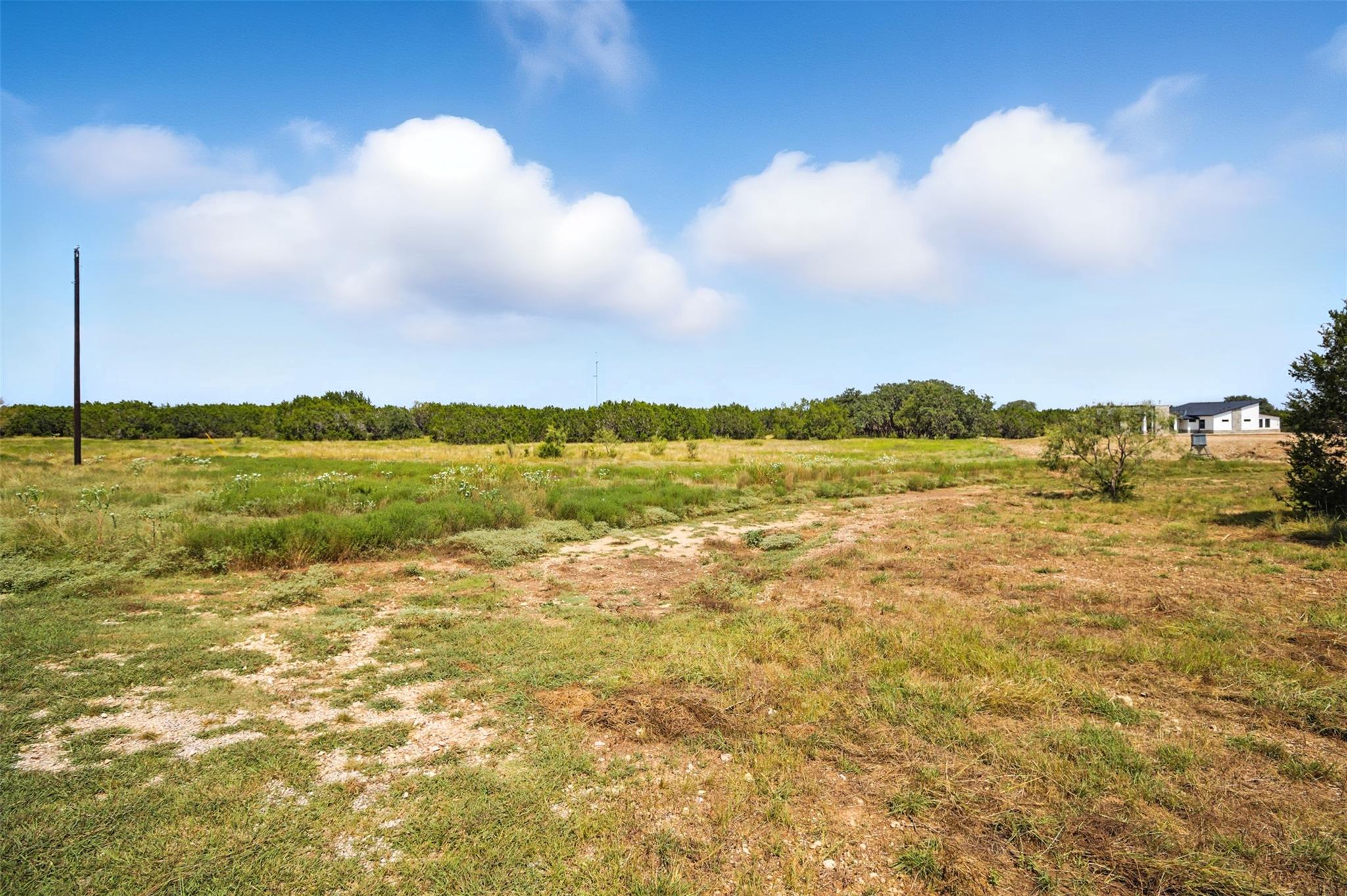 186 Becky Ln, Bertram, TX 78605