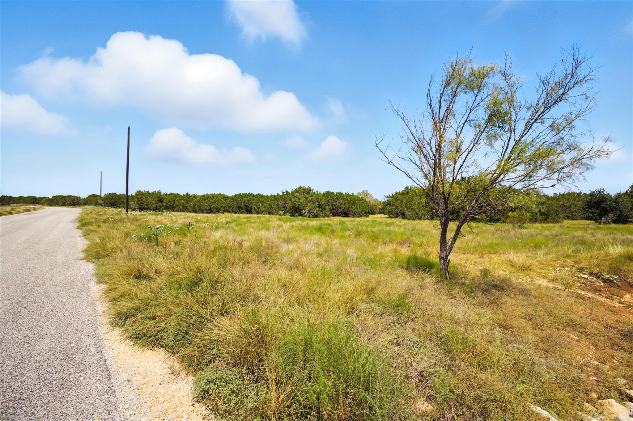 186 Becky Ln, Bertram, TX 78605