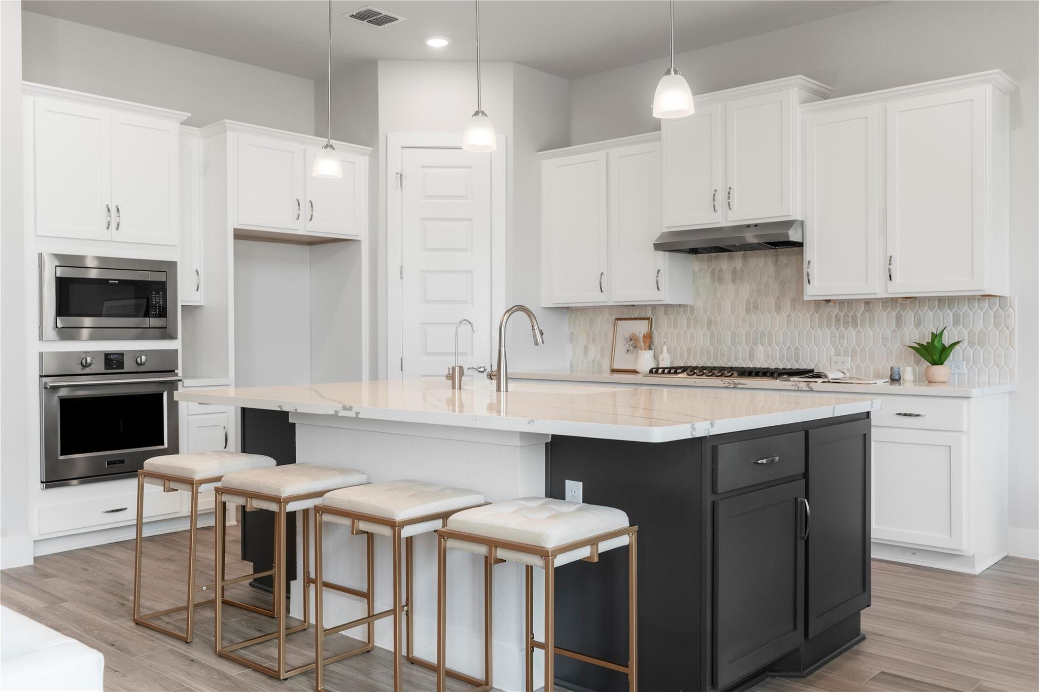 16800 Morelle Dr, Austin, TX 78738