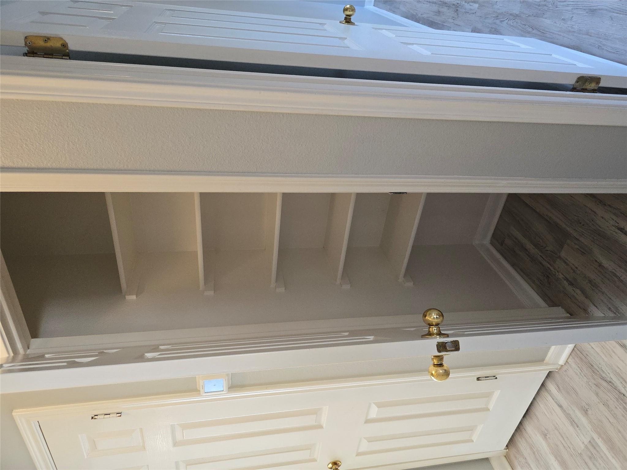 4911 Edenbourgh Ln, Austin, TX 78754