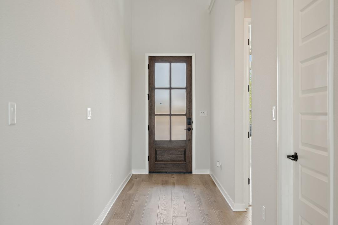 136 McDougall Pass, Liberty Hill, TX 78642