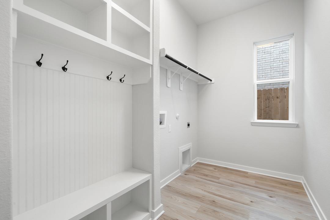 136 McDougall Pass, Liberty Hill, TX 78642