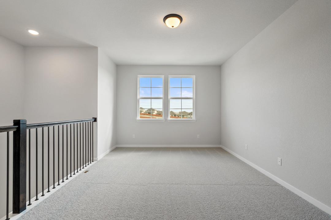 136 McDougall Pass, Liberty Hill, TX 78642