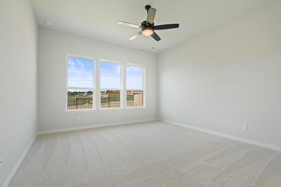 136 McDougall Pass, Liberty Hill, TX 78642