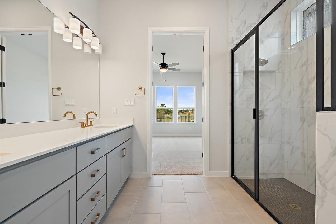 136 McDougall Pass, Liberty Hill, TX 78642