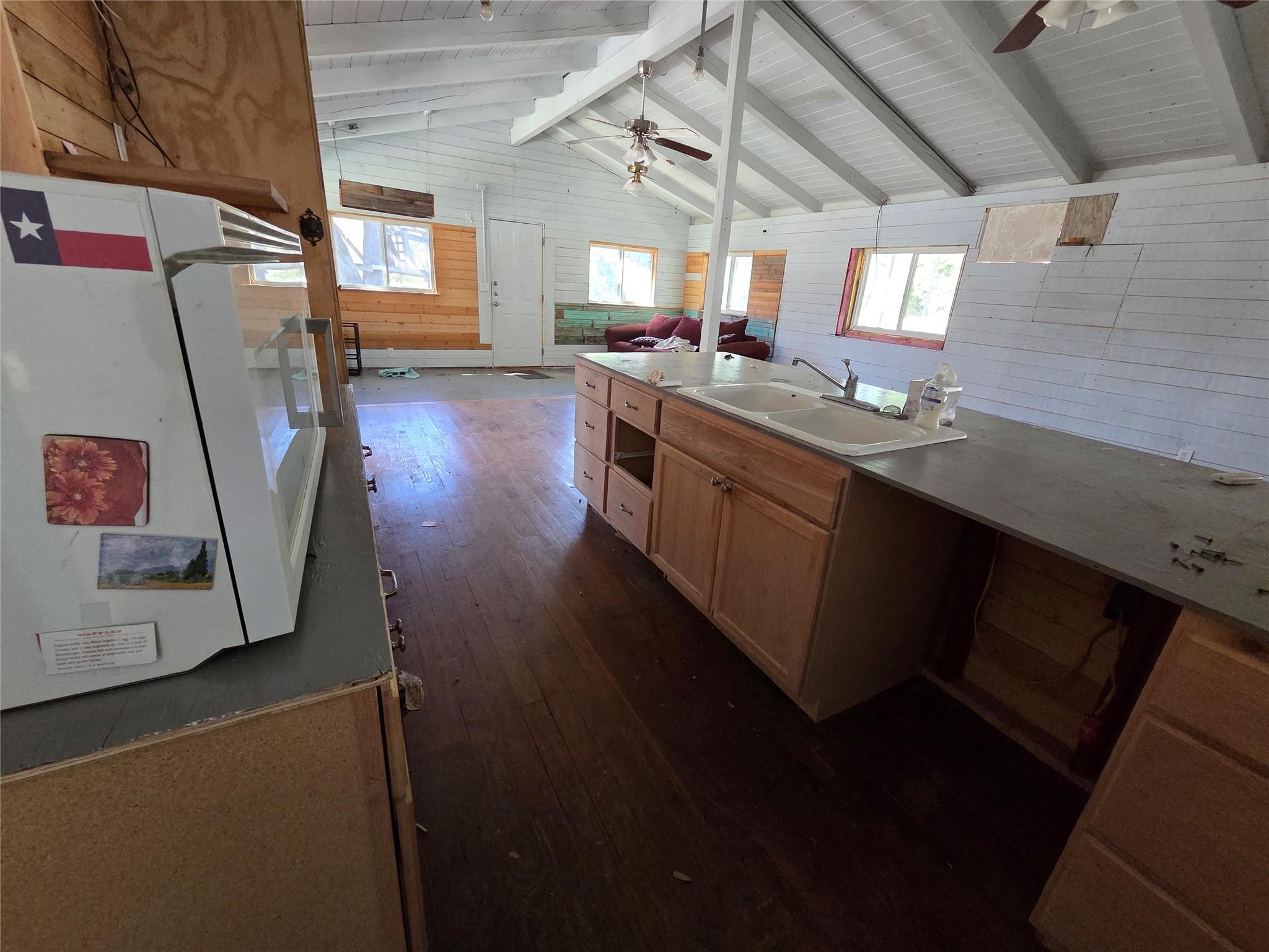 9815 TRAILS END Rd, Leander, TX 78641