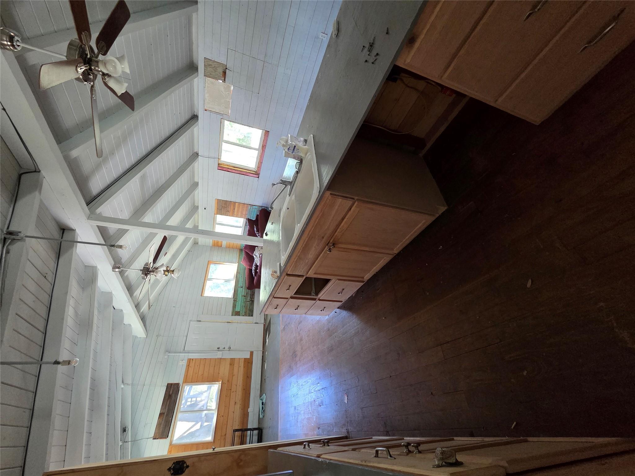 9815 TRAILS END Rd, Leander, TX 78641