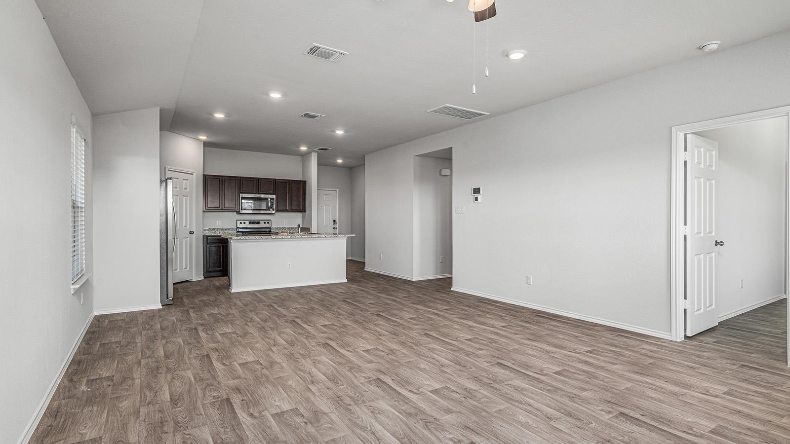 178 Rearden Blvd, Jarrell, TX 76537