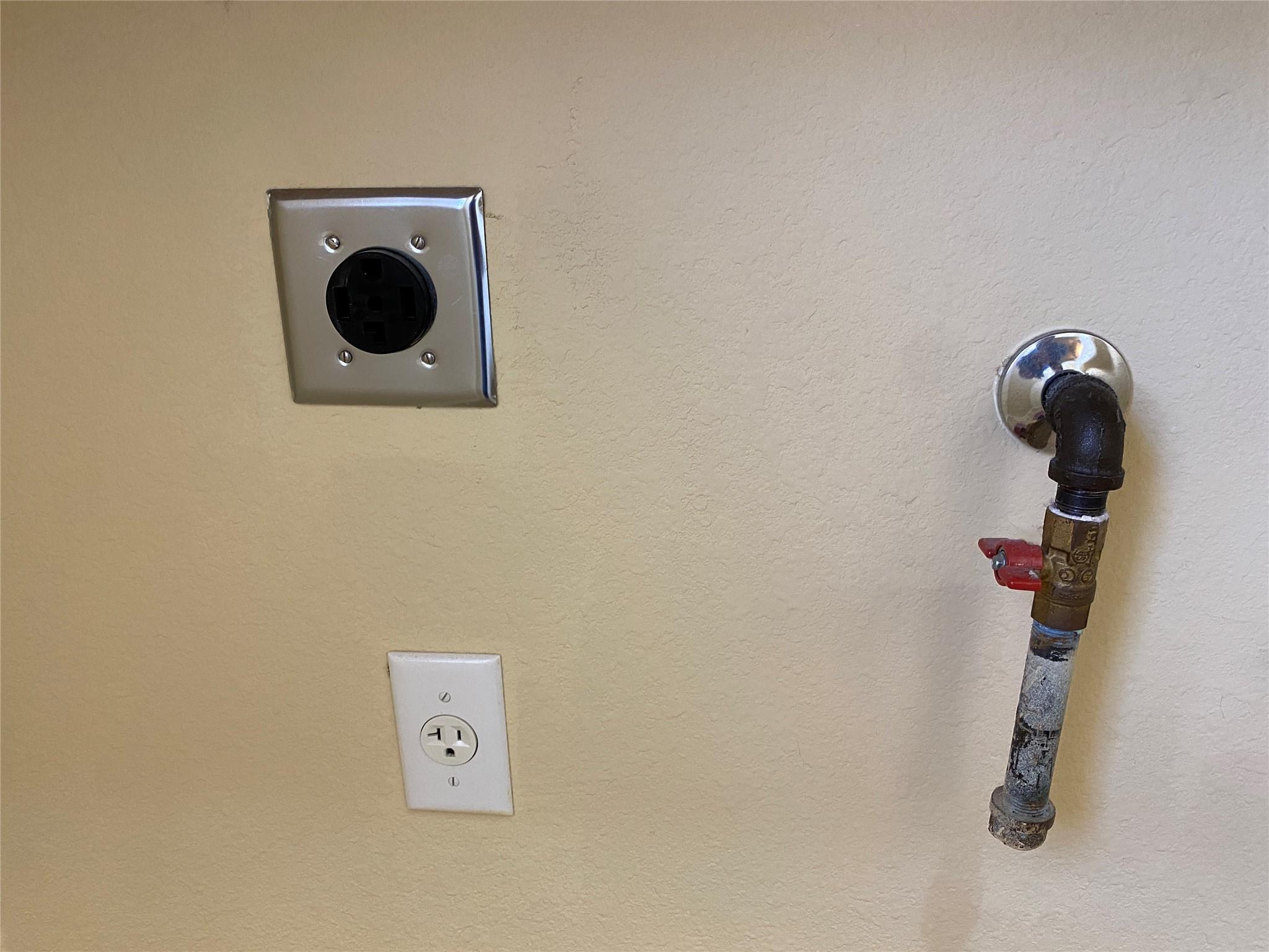 6704 Menchaca Rd # 8, Austin, TX 78745