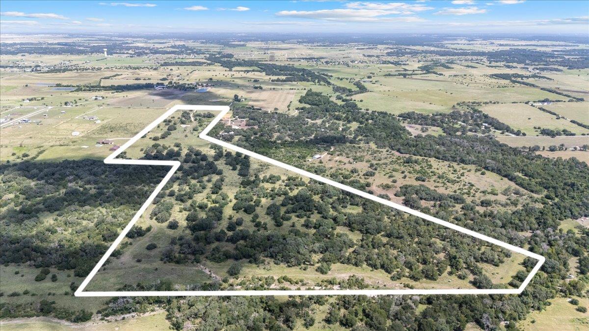 2401 County Road 219, Florence, TX 76527