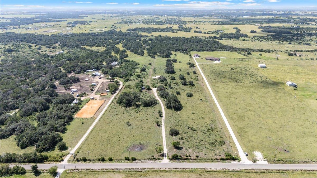 2401 County Road 219, Florence, TX 76527