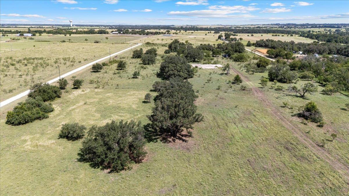 2401 County Road 219, Florence, TX 76527