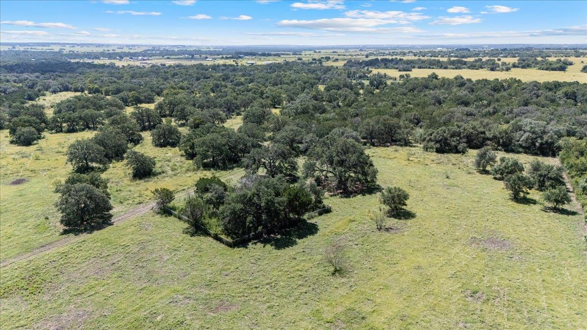 2401 County Road 219, Florence, TX 76527