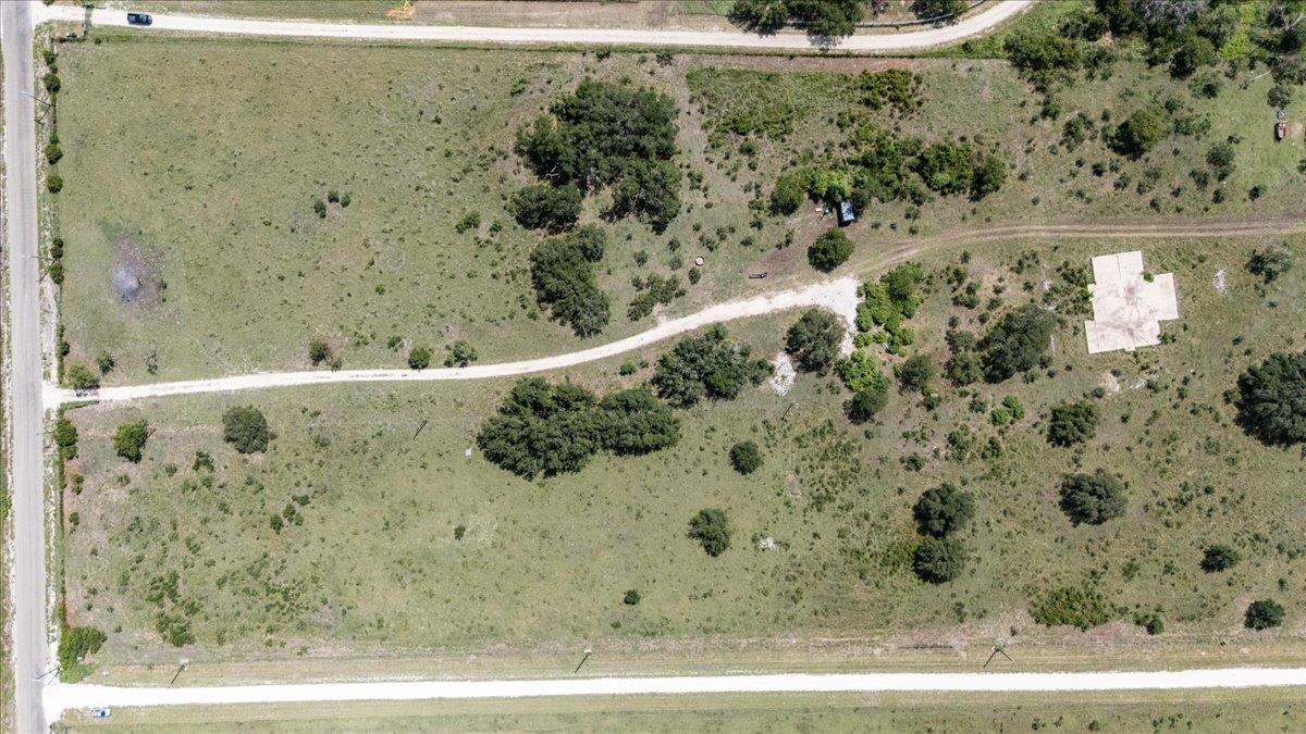 2401 County Road 219, Florence, TX 76527